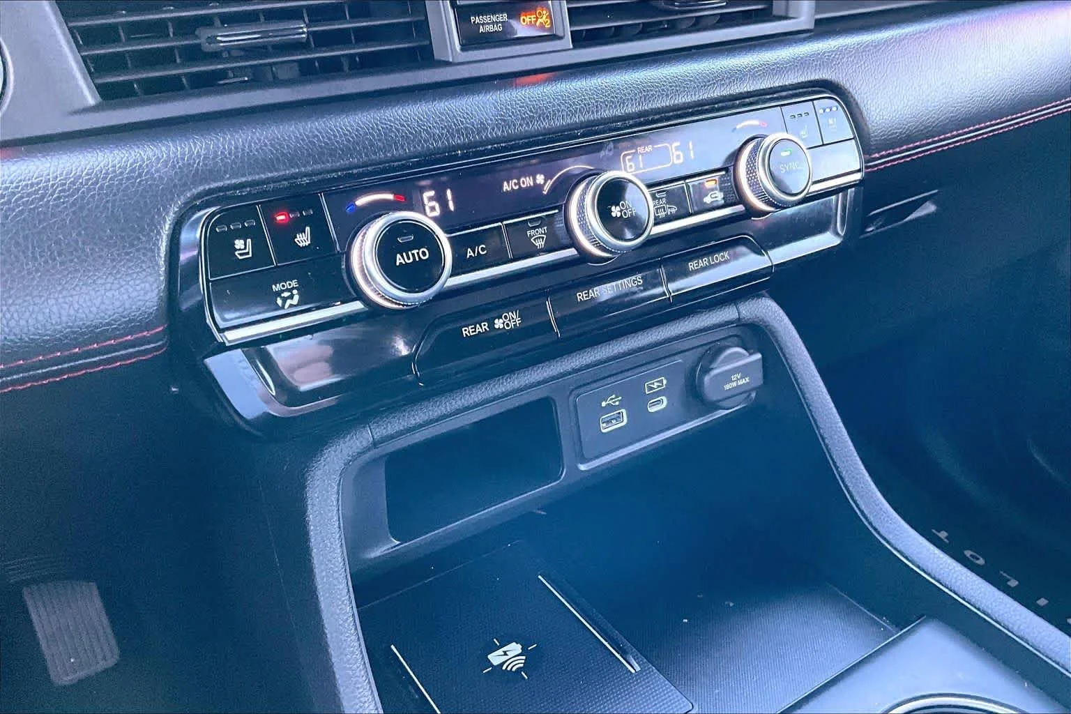 2025 Honda Pilot Black Edition - Photo 32