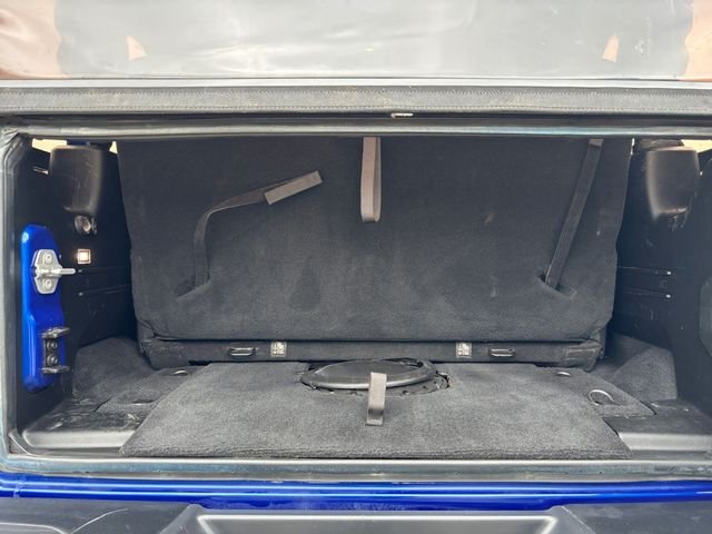Used 2018 Ocean Blue Metallic Jeep Rubicon image 18