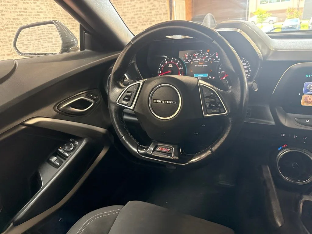 Used 2018 Nightfall Gray Metallic Chevrolet SS image 17