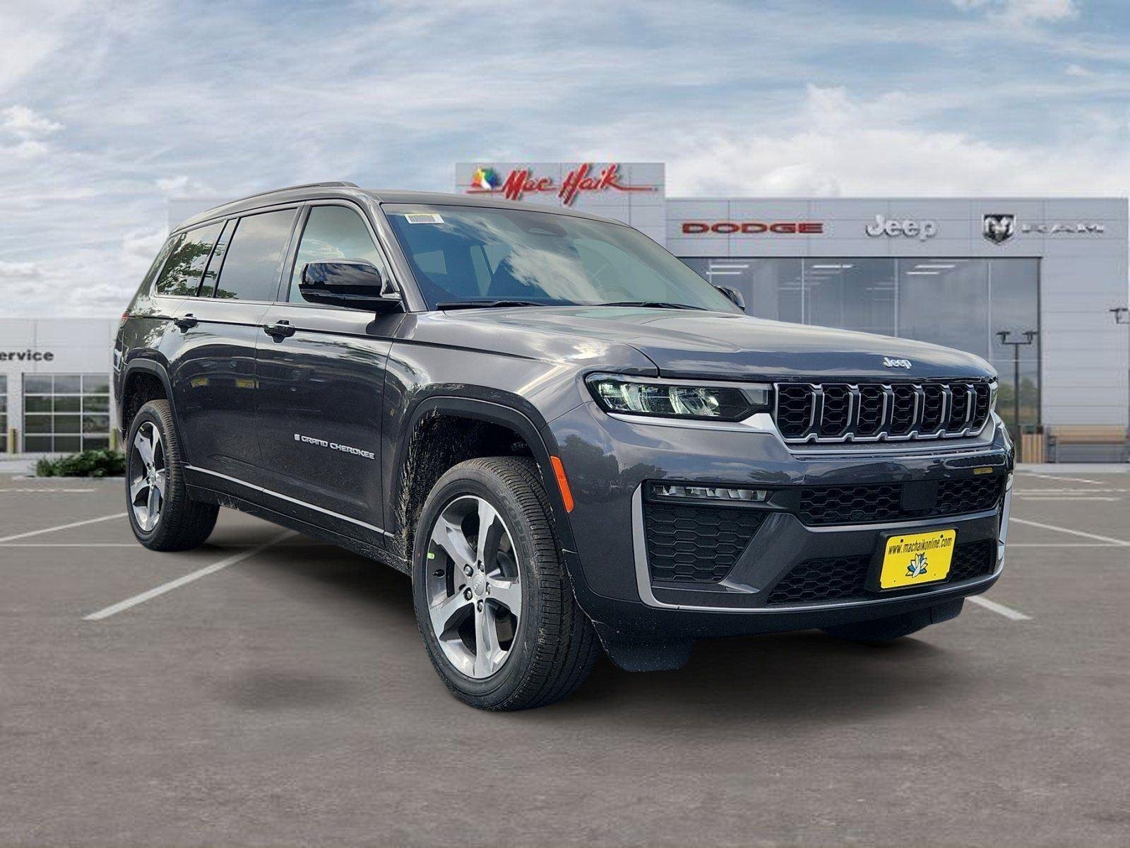 New 2026 Baltic Gray Metallic Clear-Coat Exterior Paint Jeep Limited image 7