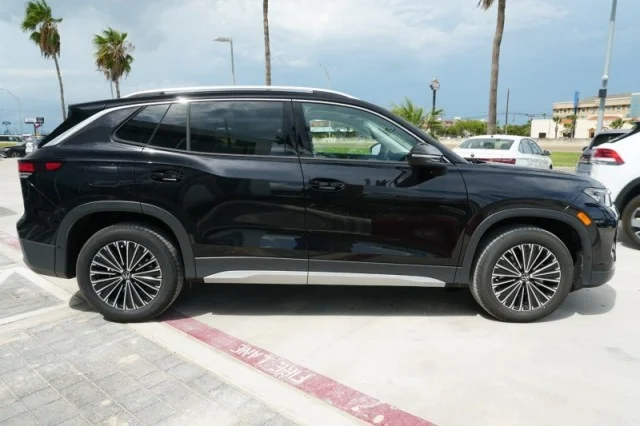 New 2026 Deep Black Pearl Volkswagen S image 3
