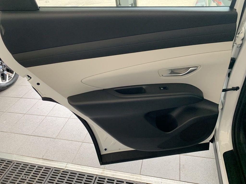 New 2026 White Hyundai SEL AWD image 12