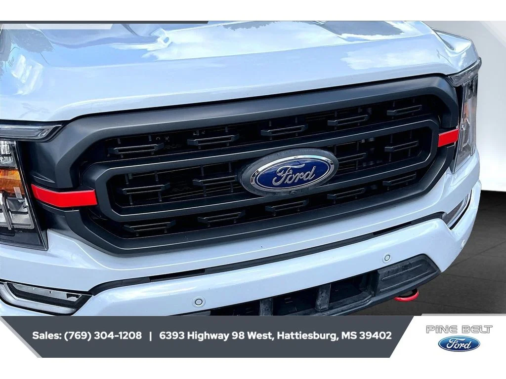 Used 2022 Space White Metallic Ford XLT image 22