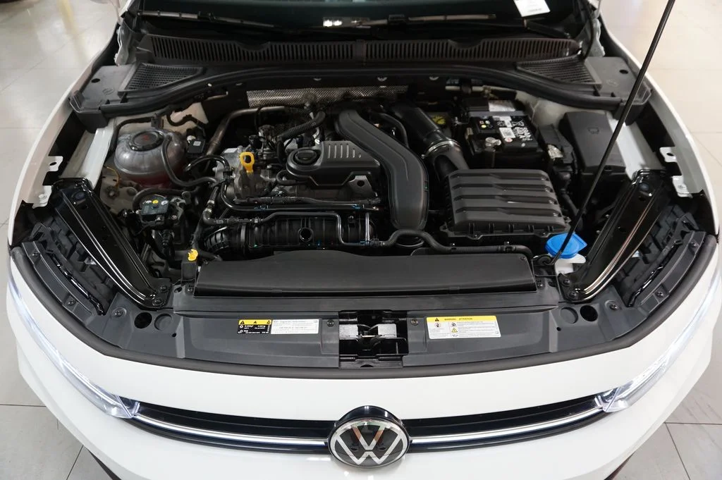 Certified Used 2025 Pure White Volkswagen 1.5T Sport image 37