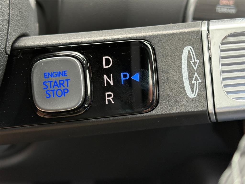 New 2026 Typhoon Silver Metallic T2x Hyundai SEL Premium 8 Passenger image 24