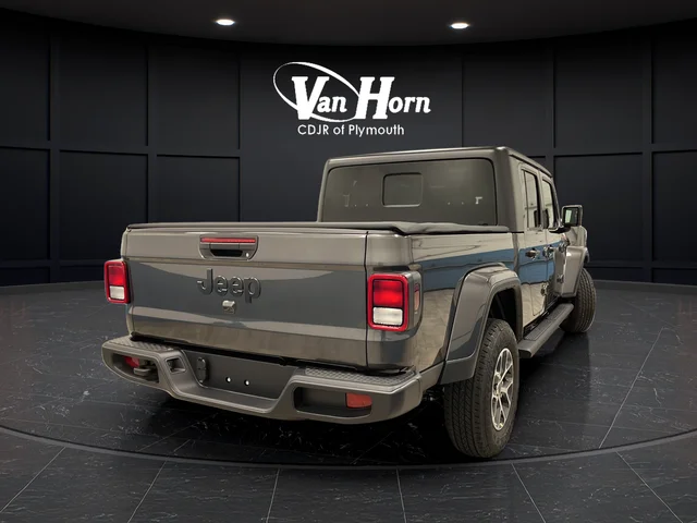 New 2026 Granite Crystal Metallic Clear-Coat Exterior Paint Jeep Sport S image 7
