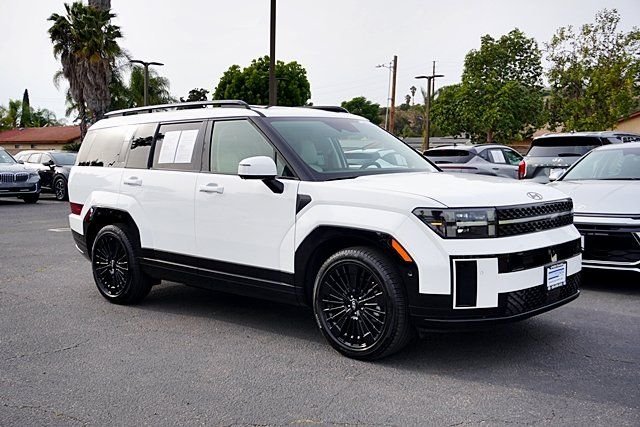 Used 2025 White Hyundai Calligraphy image 5