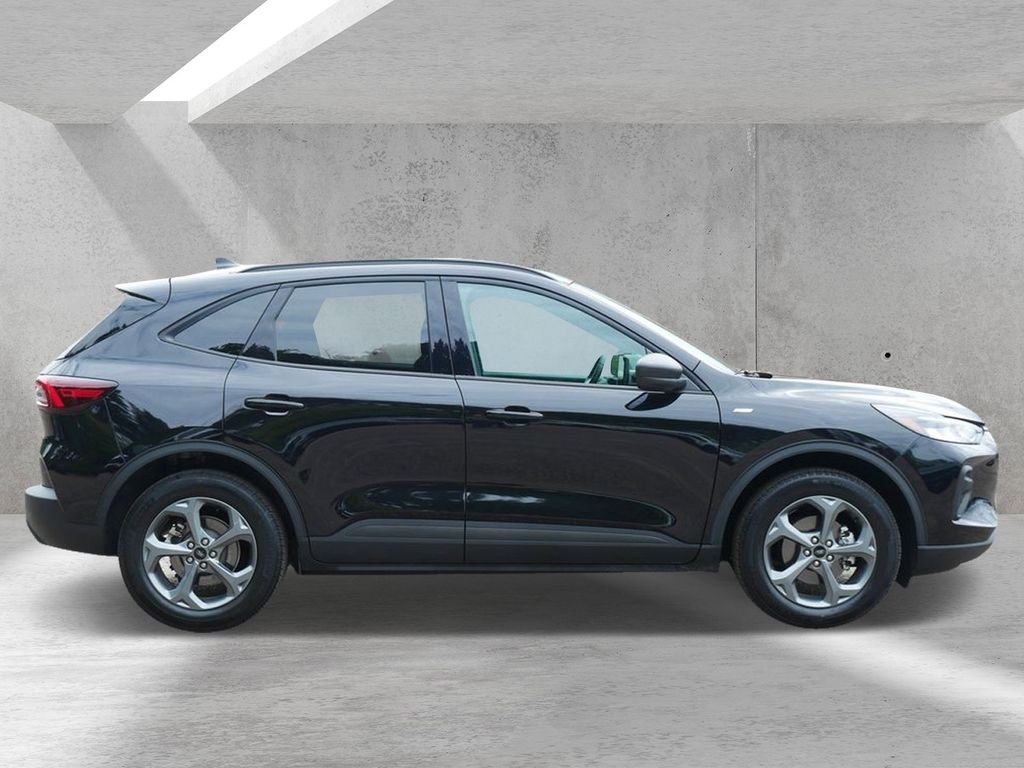 Certified Used 2025 Black Ford ST-Line image 2