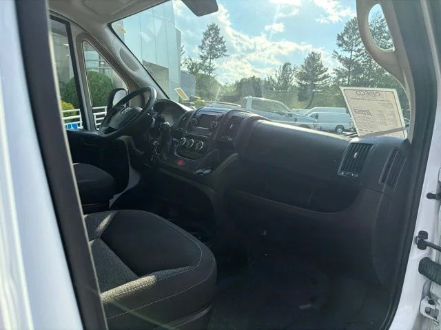 Used 2019 White Ram High Roof image 9
