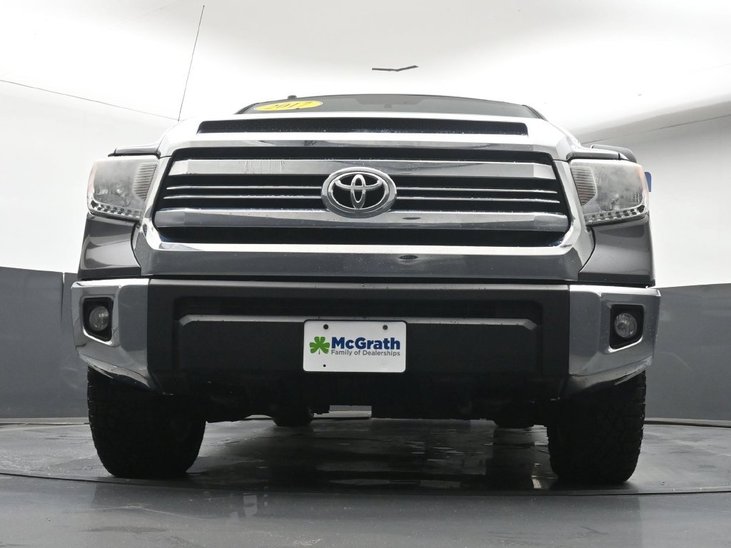 Used 2017 Gray Toyota SR5 image 7