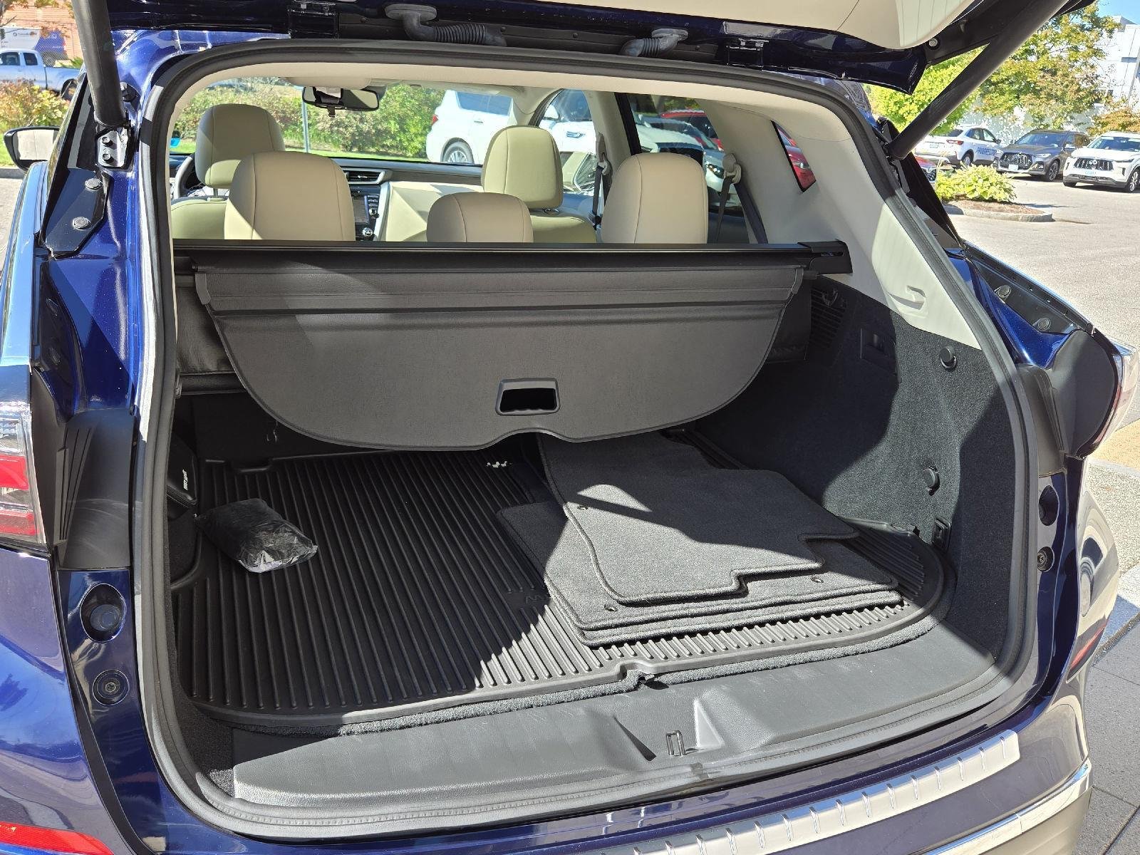 2023 Nissan Murano Platinum - Photo 21