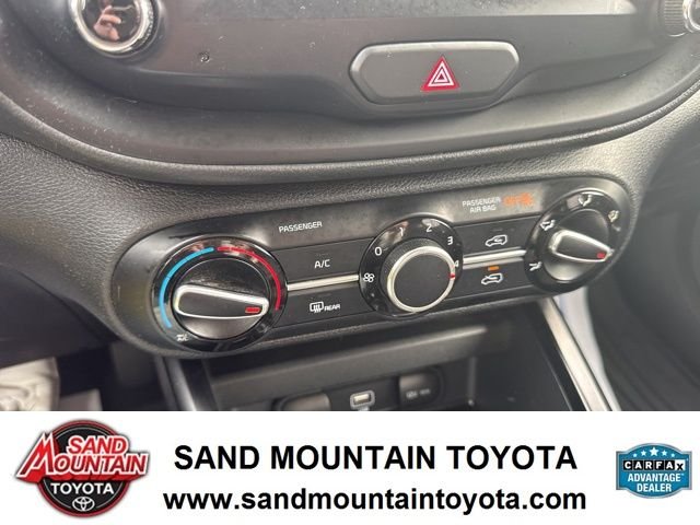 2021 Kia Soul LX - Photo 20