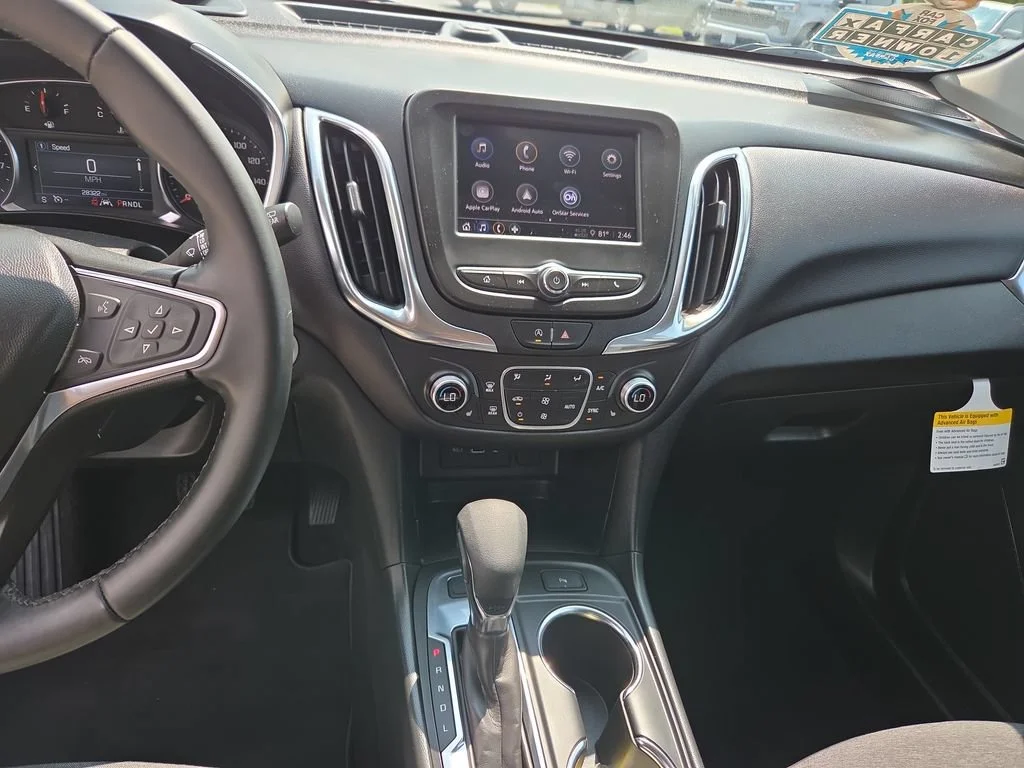 2024 Chevrolet Equinox LT - Photo 17