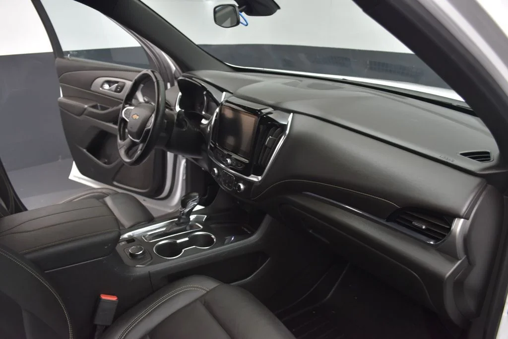 Used 2023 White Chevrolet LT Leather image 24