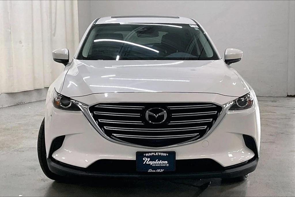 Used 2023 White Mazda Touring image 2