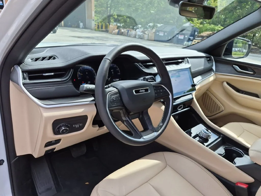Used 2026 White Jeep Limited image 14