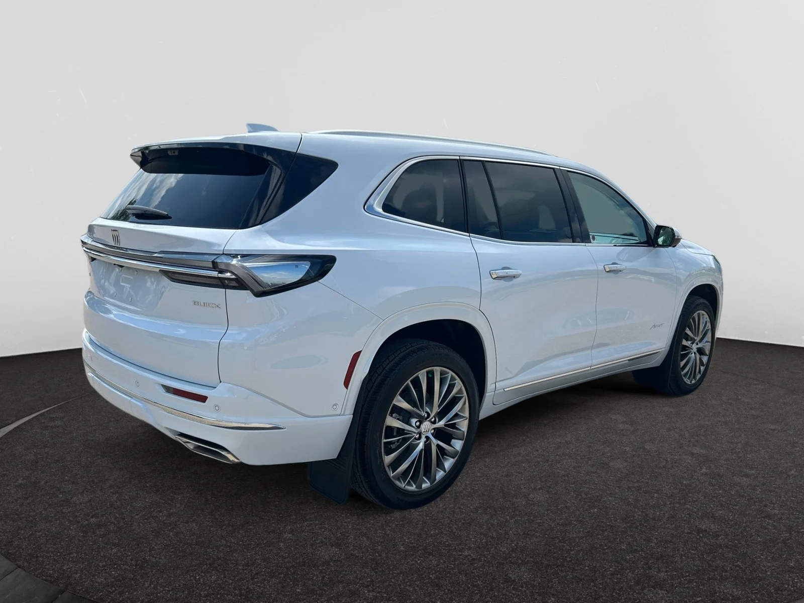 New 2026 Iridescent White Tricoat Buick Avenir AWD image 5