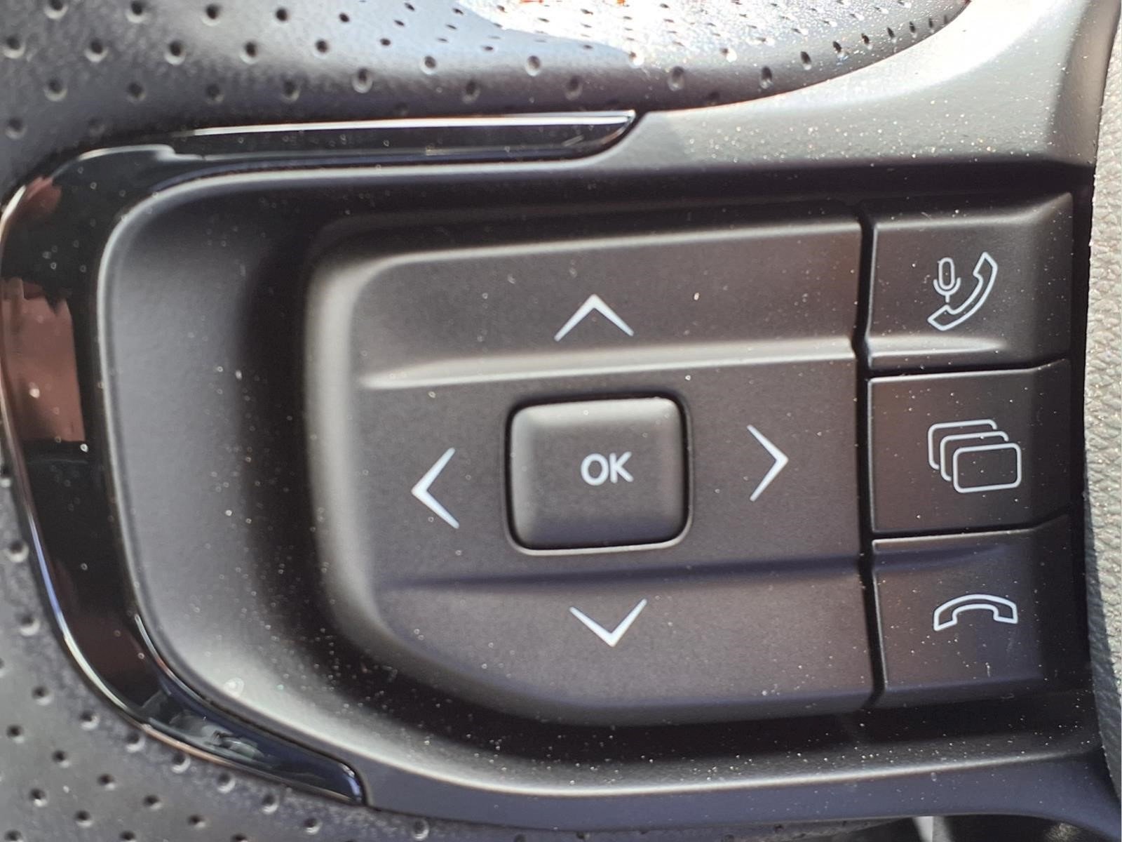 New 2026 Diamond Black Crystal Pearlcoat Dodge Scat Pack image 12