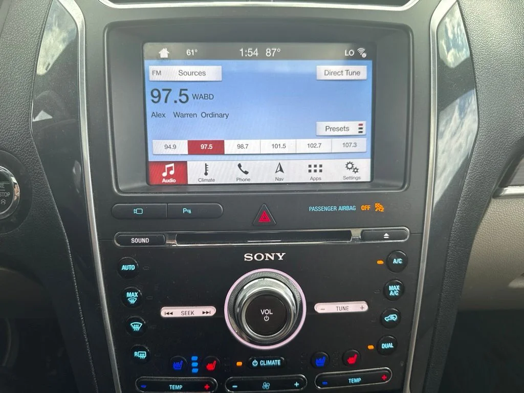 Certified Used 2018 Silver Ford Limited image 6