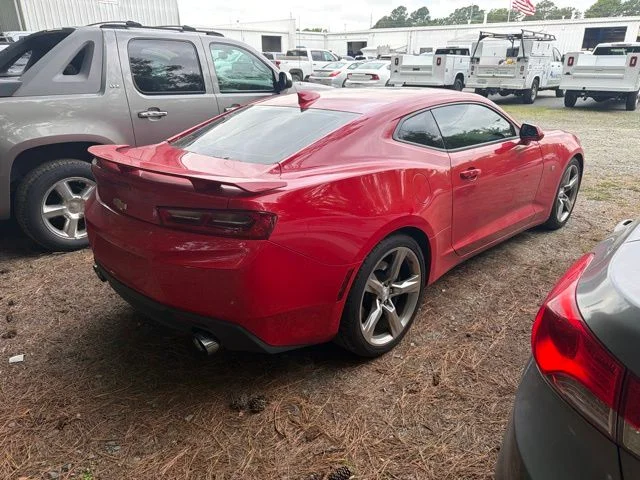 Used 2018 Red Chevrolet SS image 9