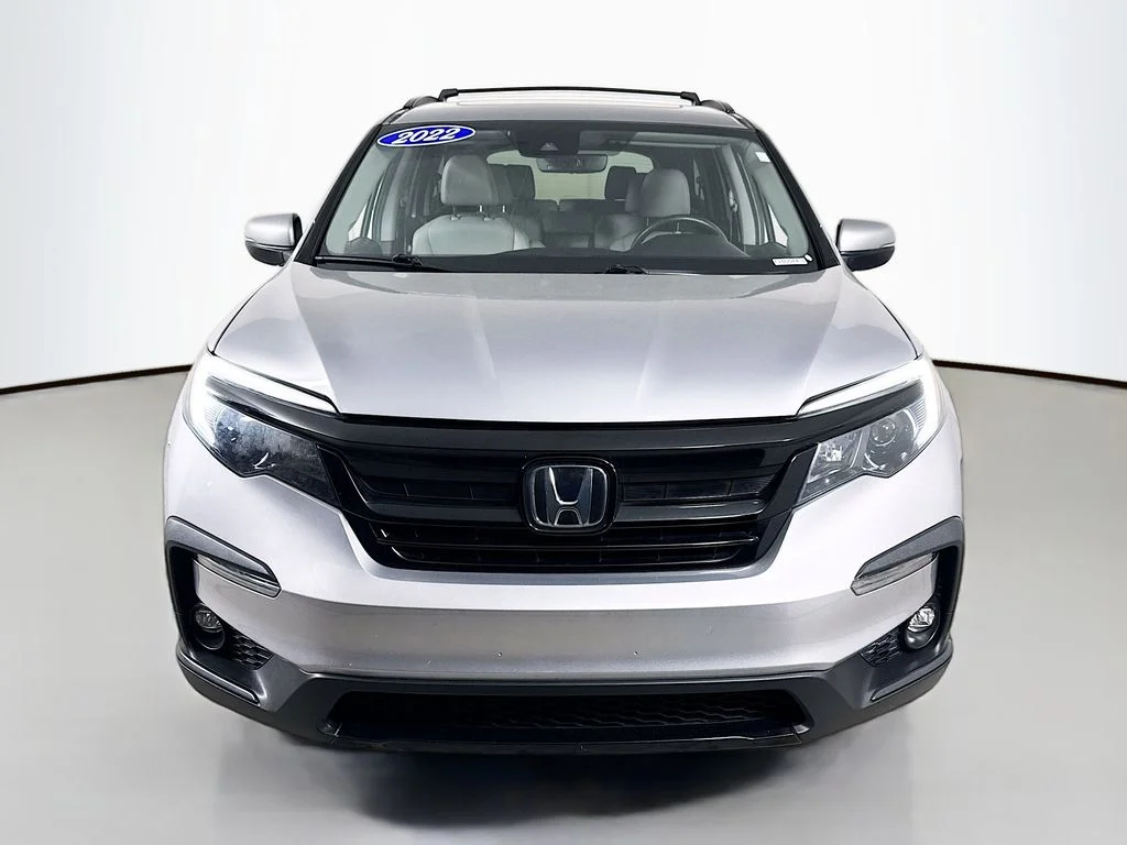 Used 2022 Lunar Silver Metallic Honda Special Edition image 7