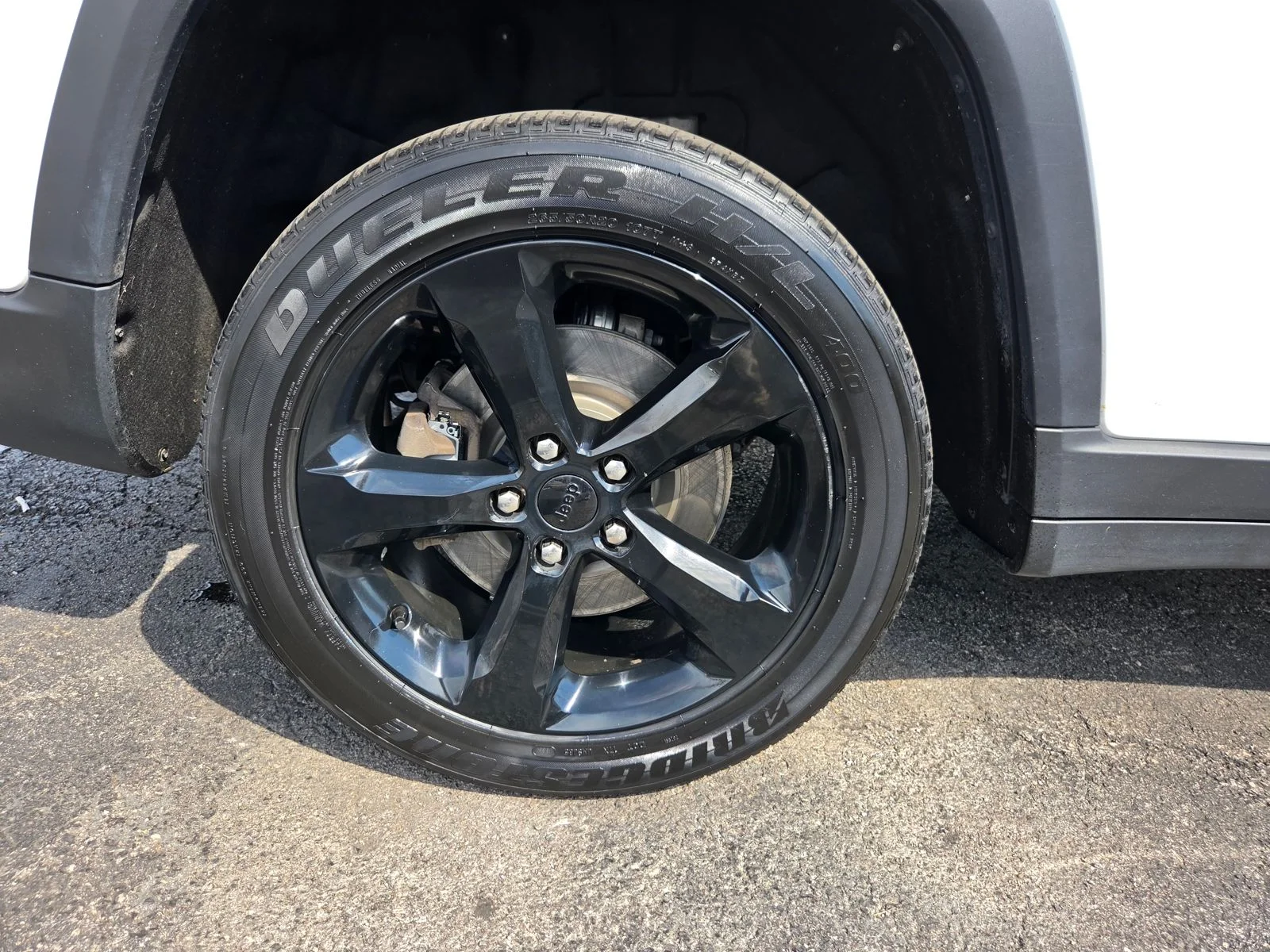 Used 2021 Bright White Clearcoat Jeep Altitude image 50