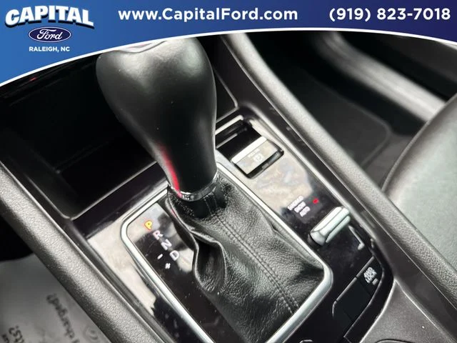 Used 2025 Black Jeep Latitude image 30