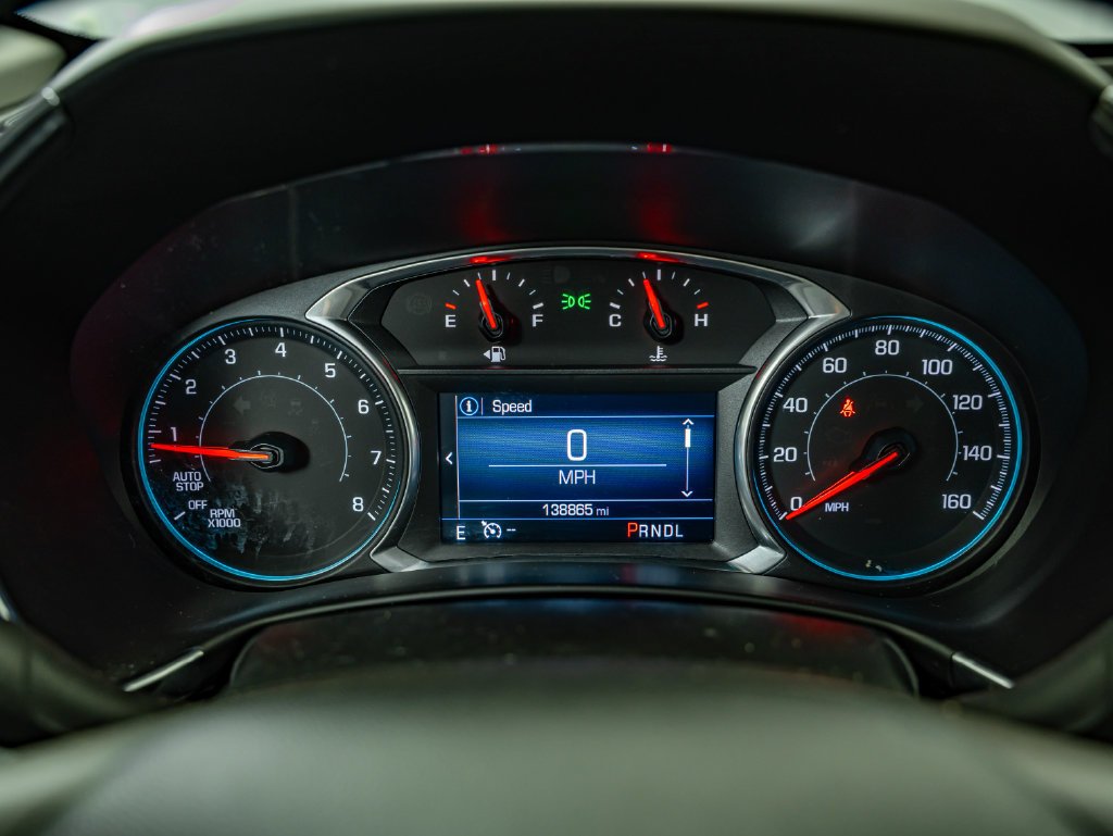 Used 2020 Silver Ice Metallic Chevrolet LT image 24