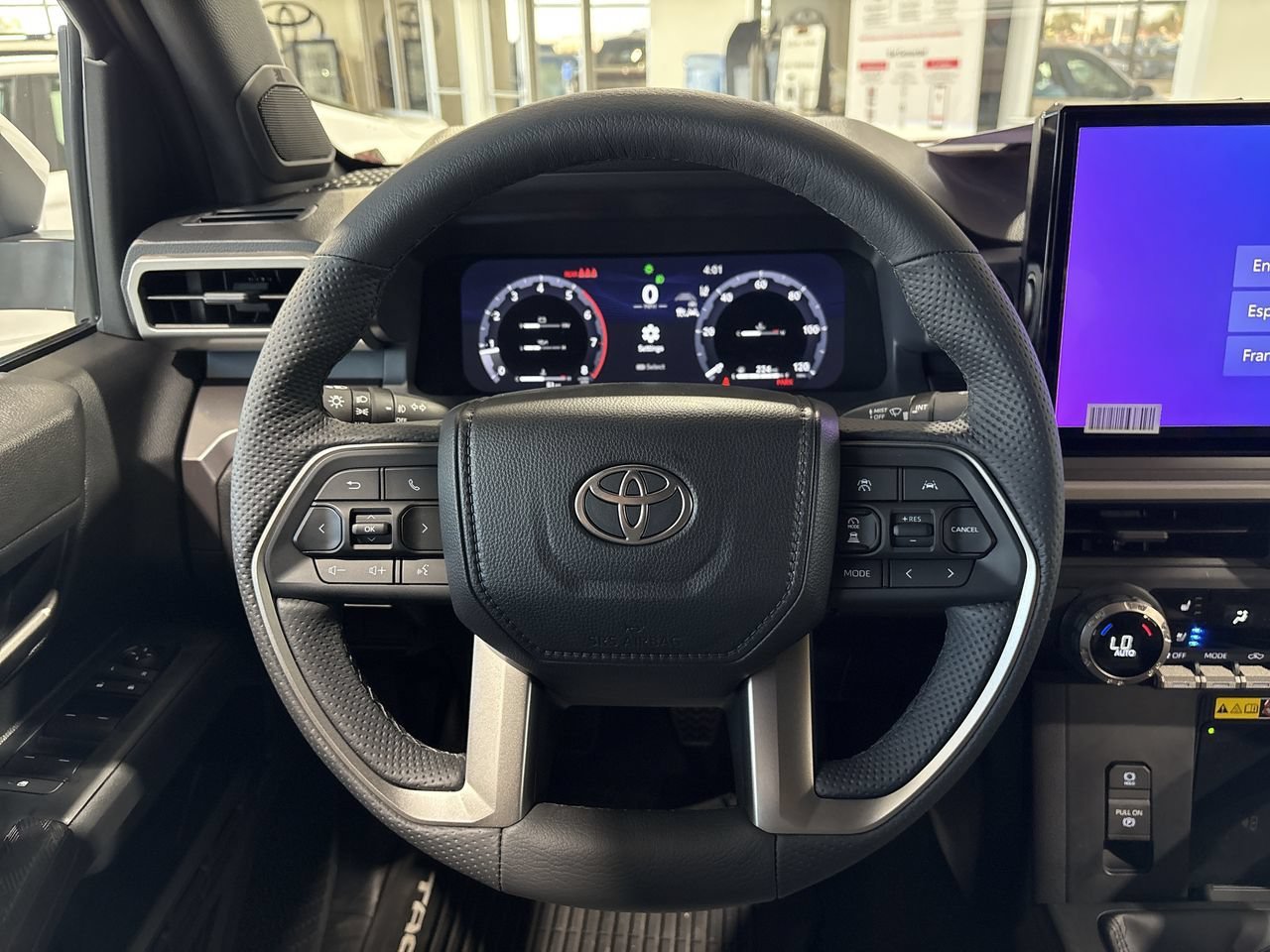 2026 Toyota Tacoma TRD Off Road - Photo 14