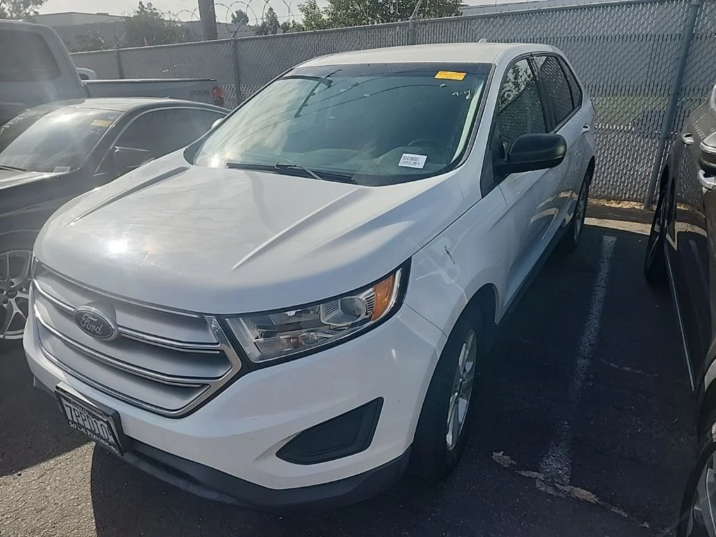 Used 2015 White Ford SE image 4