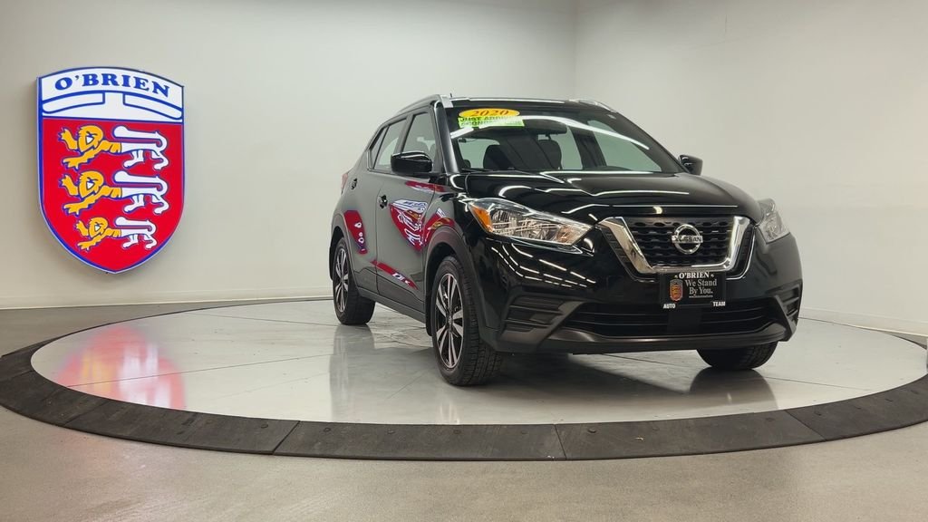 Used 2020 Nissan Kicks SV with VIN 3N1CP5CV2LL543101 for sale in Normal, IL