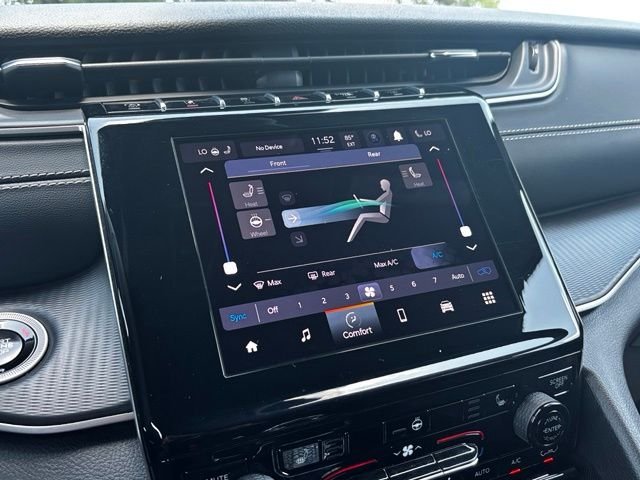 2024 Jeep Grand Cherokee L Altitude - Photo 13