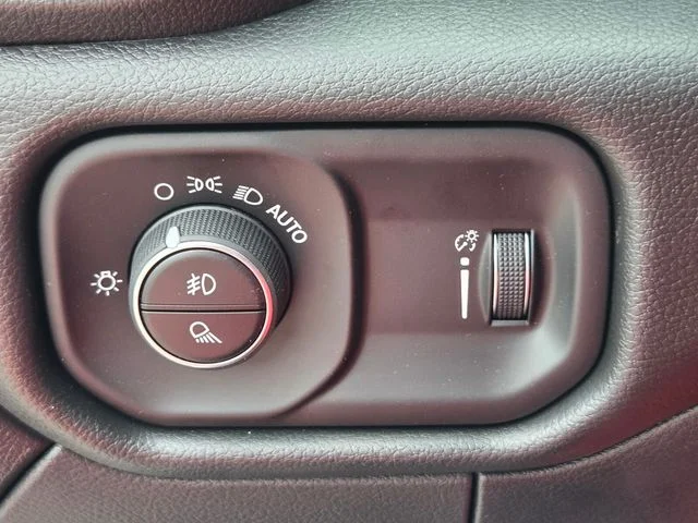 2026 RAM 2500 Tradesman - Photo 24