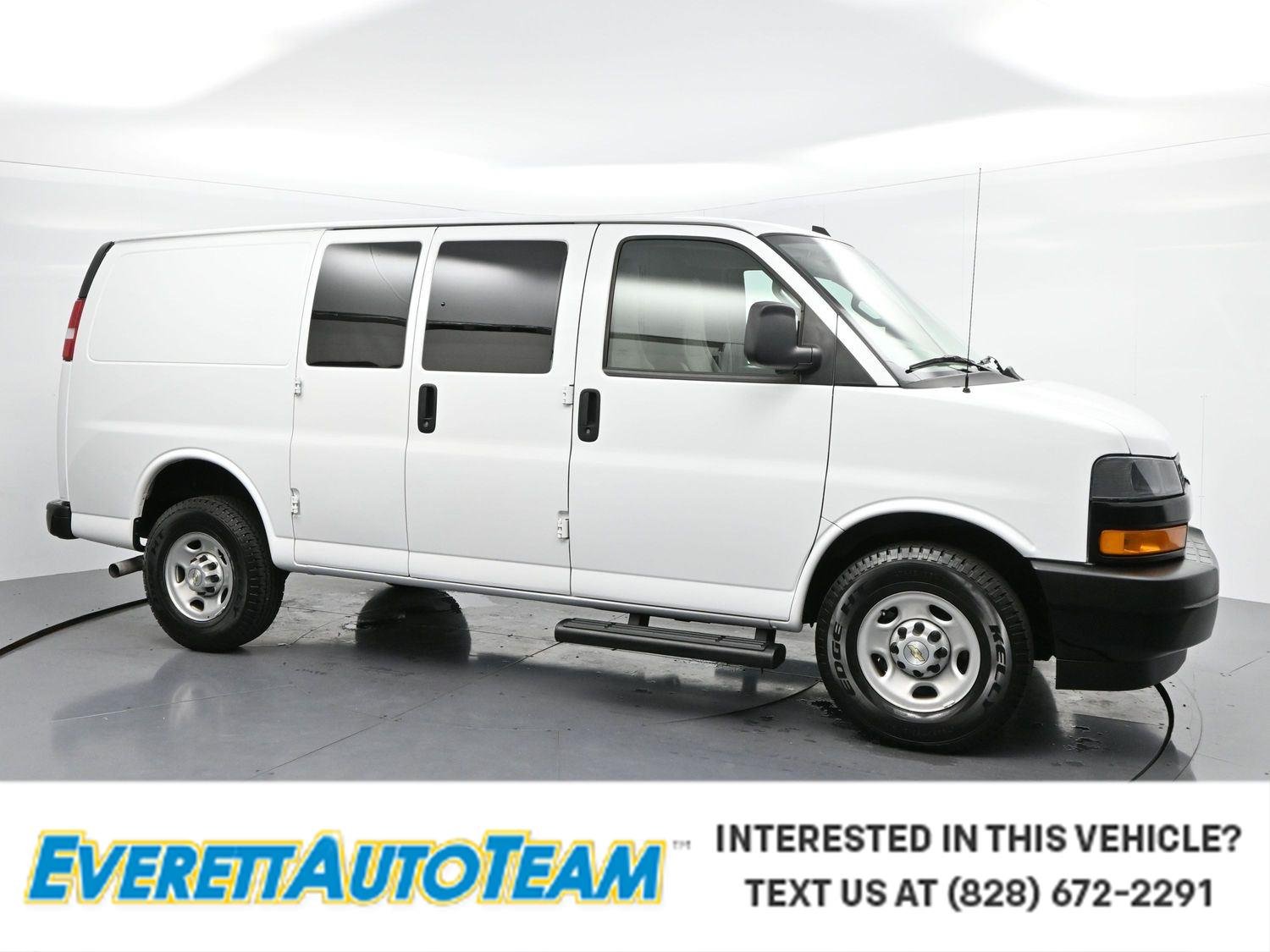 2023 Chevrolet Express 2500 Work Van HD's photo