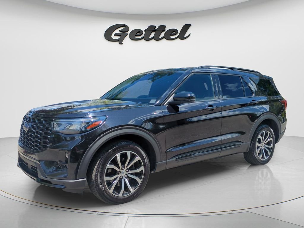 2025 Ford Explorer ST-LINE 4WD (PL535)'s photo