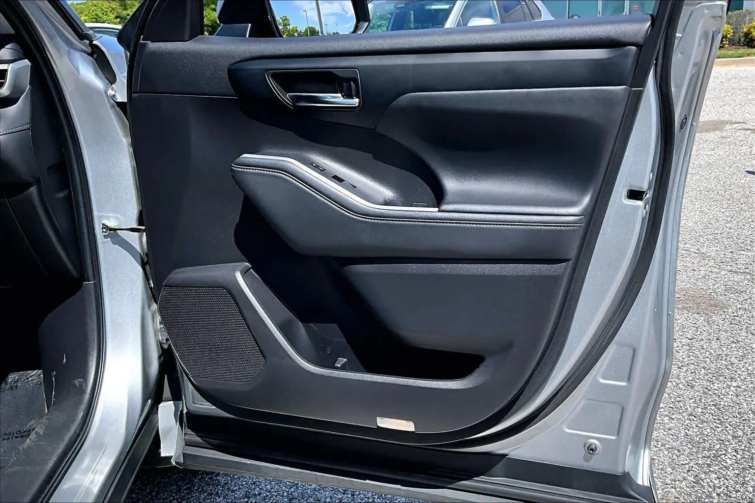 Used 2023 Celestial Silver Metallic Toyota XLE image 23