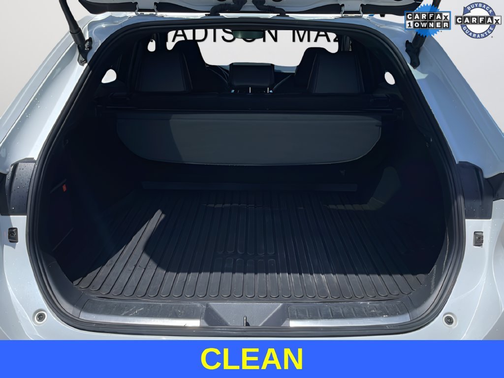 2024 Toyota Venza Limited - Photo 38