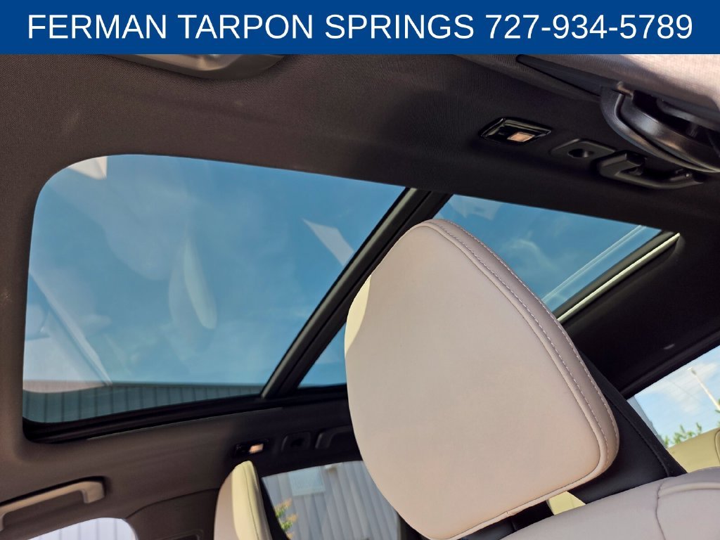 New 2026 Crystal White Volvo Core image 20