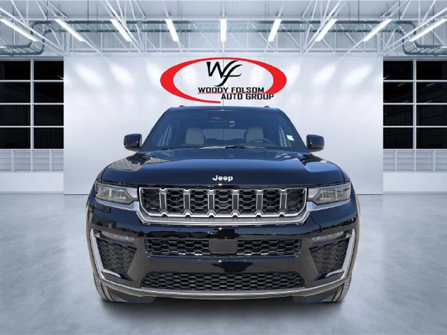New 2027 Black Jeep Limited image 7