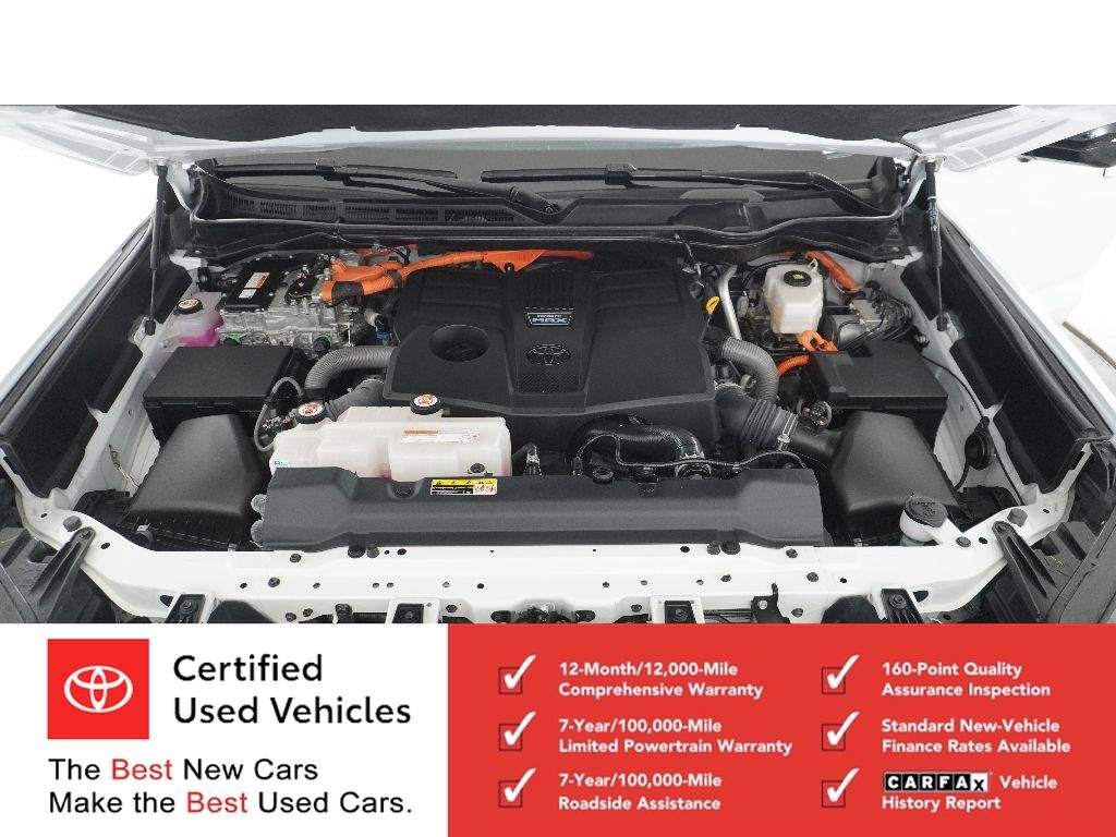 Certified Used 2024 Wind Chill Pearl Toyota Limited image 28
