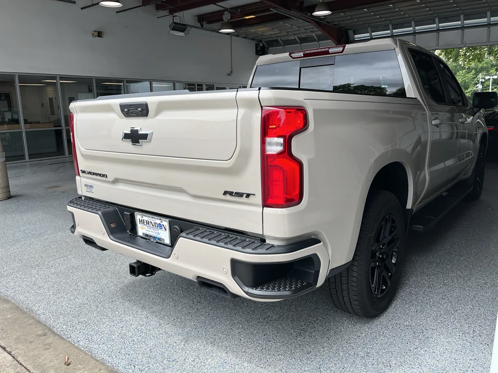2026 Chevrolet Silverado 1500 RST - Photo 10