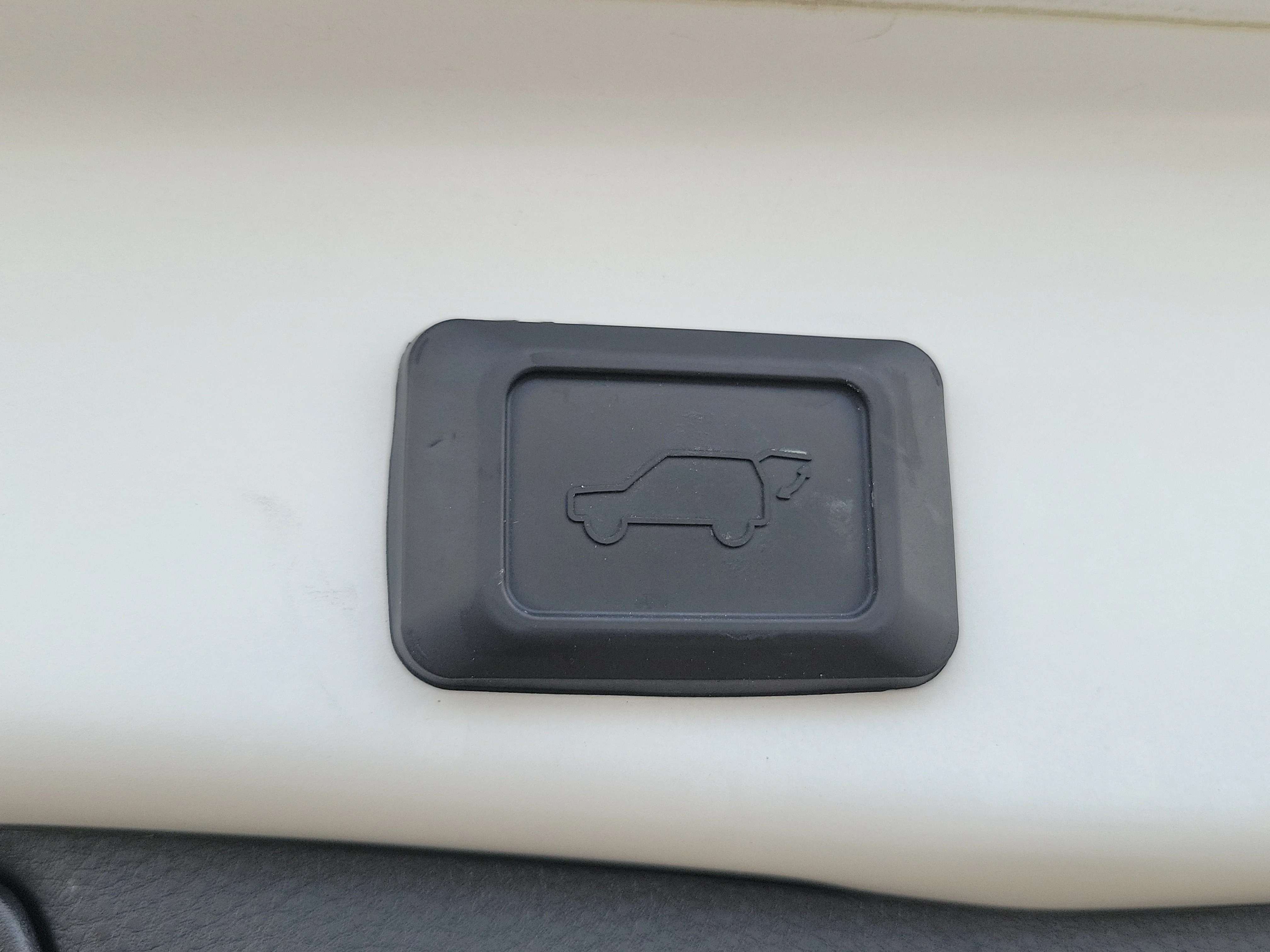 Used 2024 Ice Cap Toyota XLE image 8