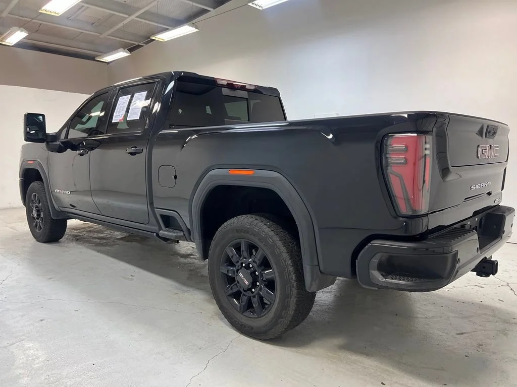 Used 2025 Onyx Black GMC AT4 image 11