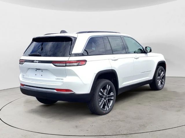 New 2027 Bright White Clearcoat Jeep LIMITED 4X4 image 6