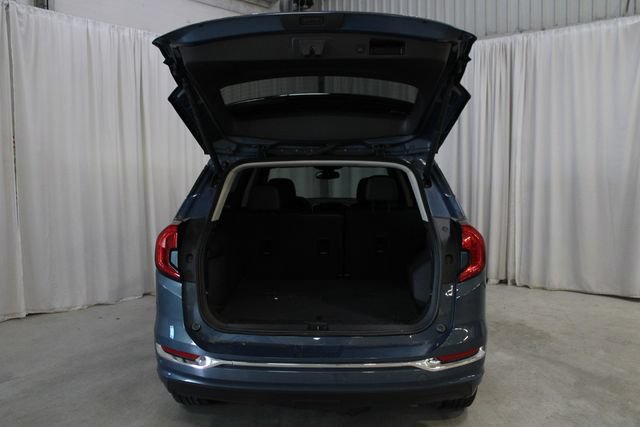 Used 2024 Downpour Metallic GMC Denali image 35