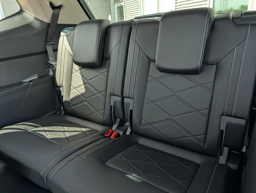 New 2026 Gray Volkswagen 2.0T SE w/Technology image 14