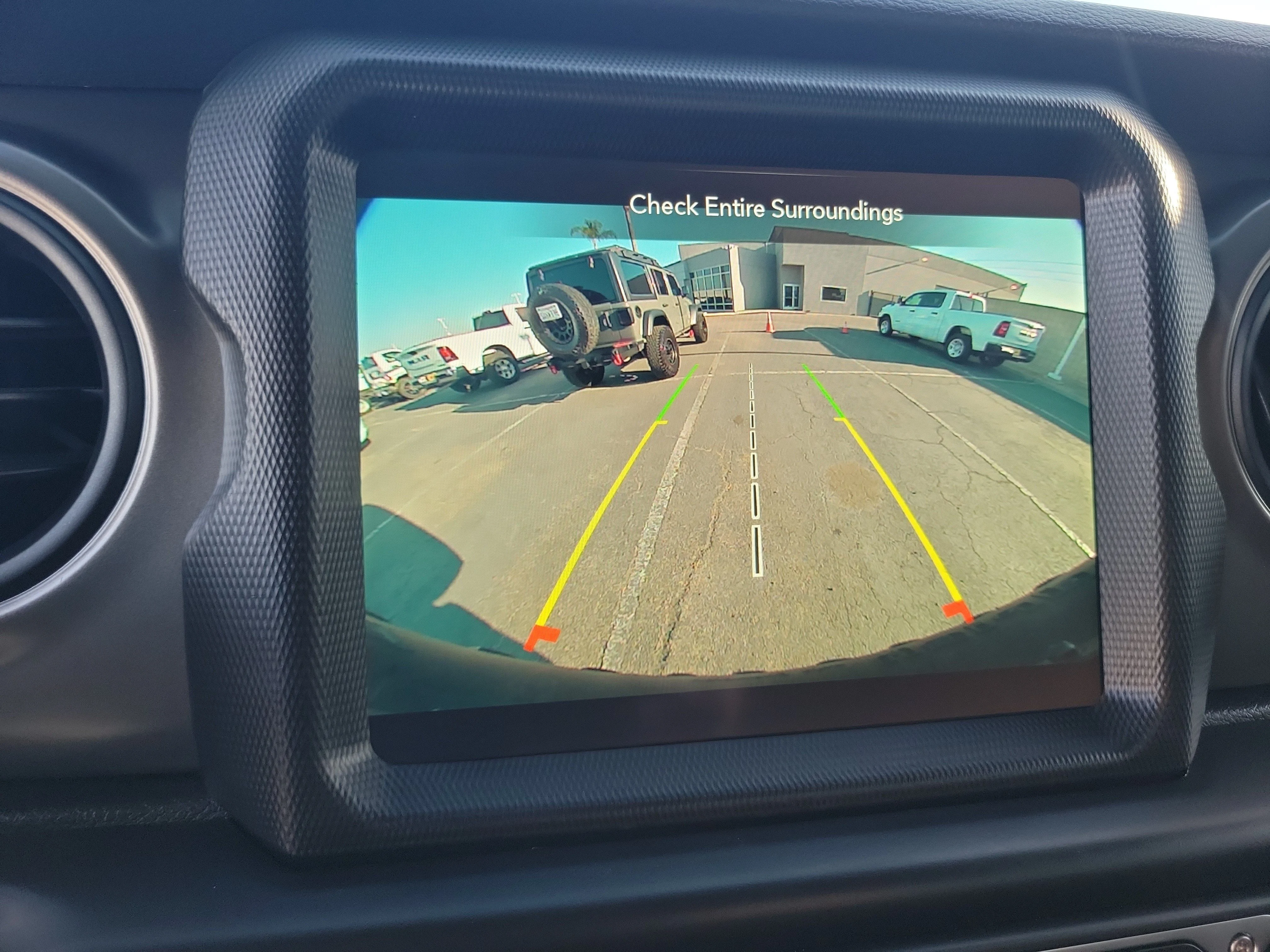 Used 2022 White Jeep Unlimited High Tide image 18