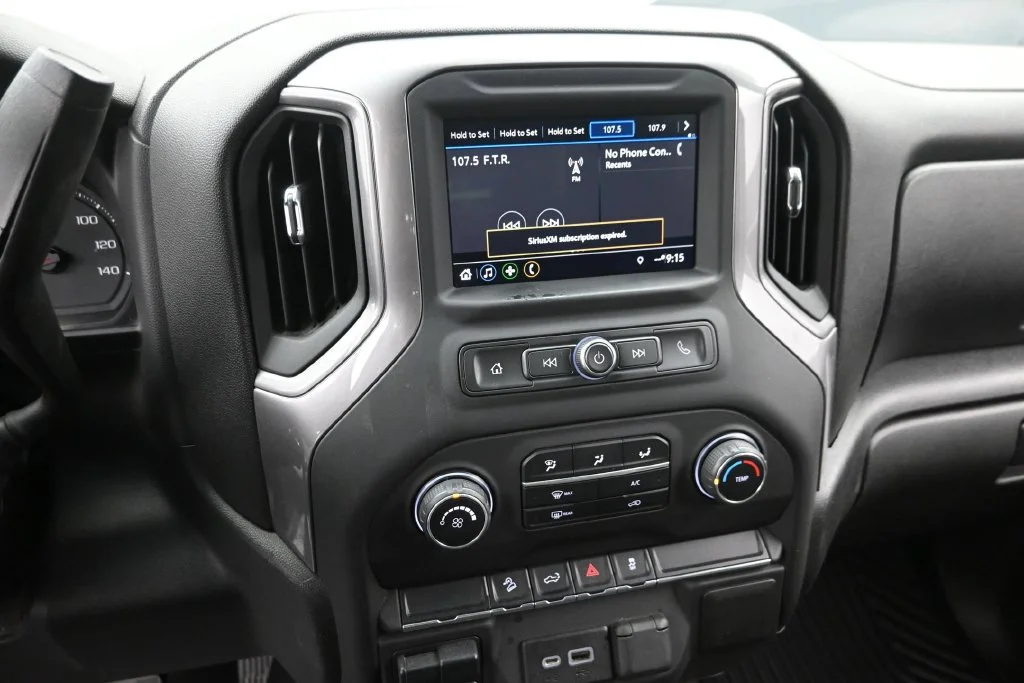 Used 2021 White Chevrolet Custom Trail Boss image 17