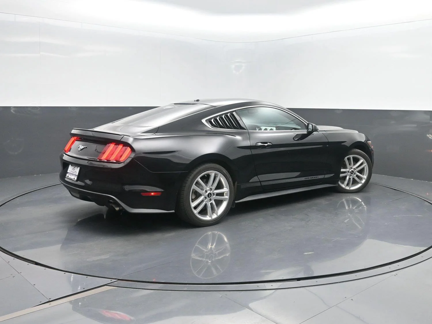 Used 2017 Ford Mustang EcoBoost Premium with VIN 1FA6P8TH3H5340432 for sale in Charles City, IA