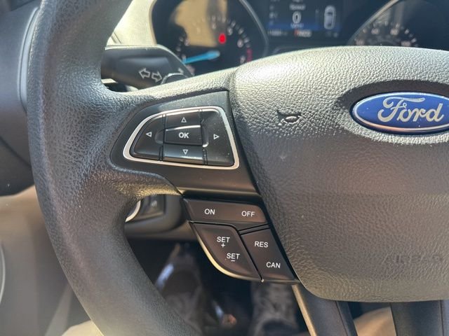 Used 2017 Gold Ford SE image 17